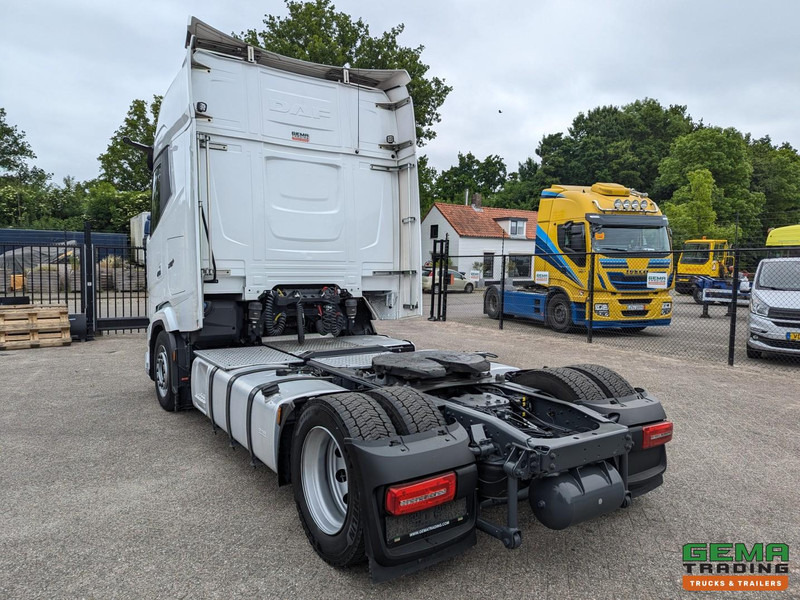 DAF XG+ 4x2 Euro6E - MEGA/Lowdeck - Retarder - Dubbele tanks - MirrorCam - 3 DVS StarRating - Τράκτορας: φωτογραφία 4 DAF XG+ 4x2 Euro6E - MEGA/Lowdeck - Retarder - Dubbele tanks - MirrorCam - 3 DVS StarRating - Τράκτορας: φωτογραφία 4