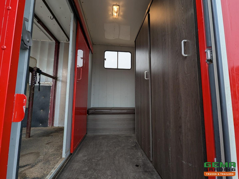 Iveco Tector ML120E24D 4x2 Euro3 DubbelCabine - Paardenwagen 3-Paards - Kleedruimte - Hydraulische klep- TOP! - Φορτηγό μεταφοράς αλόγων: φωτογραφία 5 Iveco Tector ML120E24D 4x2 Euro3 DubbelCabine - Paardenwagen 3-Paards - Kleedruimte - Hydraulische klep- TOP! - Φορτηγό μεταφοράς αλόγων: φωτογραφία 5