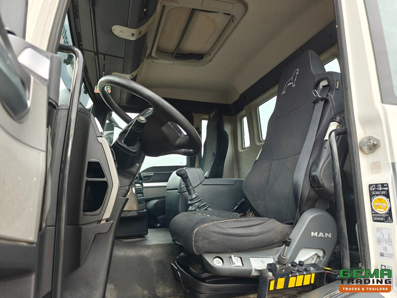 MAN TGS-TGX 26.440 6x4 Dagcabine Euro5 - AJK 20T HaakarmSysteem - Volledig Bladgeveerd - Naafreductie - Handgeschakeld - Φορτηγό φόρτωσης γάντζου: φωτογραφία 5 MAN TGS-TGX 26.440 6x4 Dagcabine Euro5 - AJK 20T HaakarmSysteem - Volledig Bladgeveerd - Naafreductie - Handgeschakeld - Φορτηγό φόρτωσης γάντζου: φωτογραφία 5