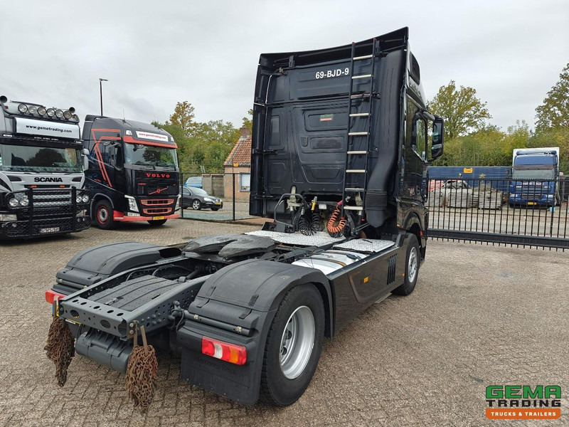 Mercedes-Benz Actros 1942 4x2 Megaspace Euro6 - Dubbele Tanks - SneeuwKettingen - SMARTTacho V2 - 02/2026 APK - Τράκτορας: φωτογραφία 3 Mercedes-Benz Actros 1942 4x2 Megaspace Euro6 - Dubbele Tanks - SneeuwKettingen - SMARTTacho V2 - 02/2026 APK - Τράκτορας: φωτογραφία 3
