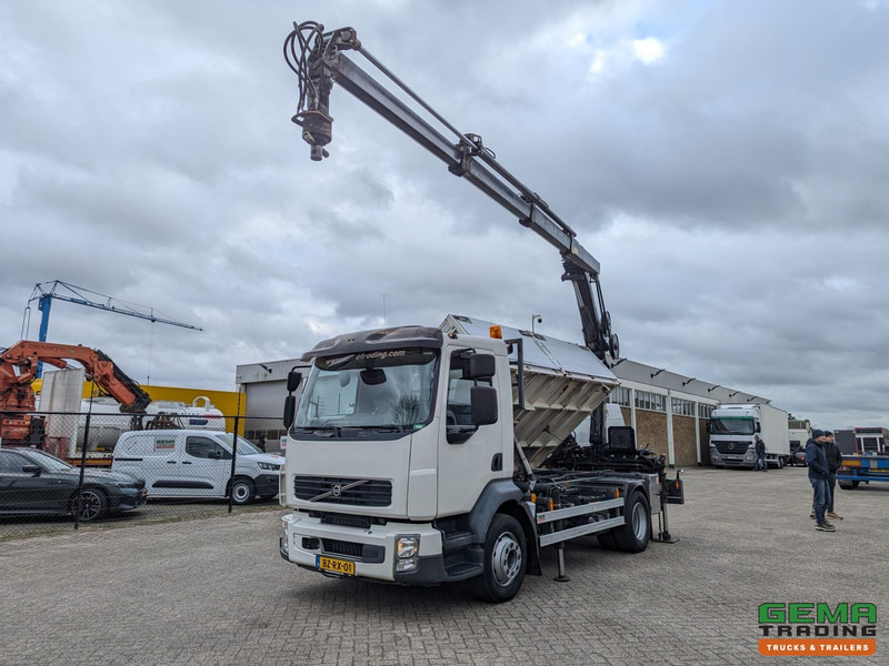 Volvo FL240 4x2 Dagcab Euro5 - 2 Zijdige Kipper + Kraan Hiab 088ES-3 HIDUO - RadioGrafisch - 39.900KM! - 11/2025APK - Φορτηγό ανατρεπόμενο, Φορτηγό με γερανό: φωτογραφία 1 Volvo FL240 4x2 Dagcab Euro5 - 2 Zijdige Kipper + Kraan Hiab 088ES-3 HIDUO - RadioGrafisch - 39.900KM! - 11/2025APK - Φορτηγό ανατρεπόμενο, Φορτηγό με γερανό: φωτογραφία 1