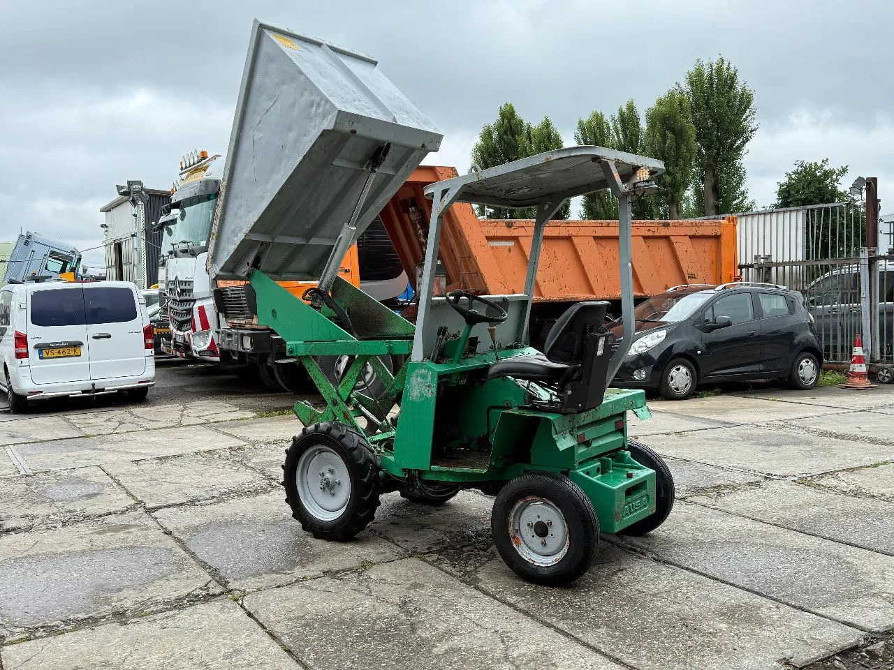 AUSA 1T mini Dumper - Μίνι ανατρεπόμενο: φωτογραφία 3 AUSA 1T mini Dumper - Μίνι ανατρεπόμενο: φωτογραφία 3