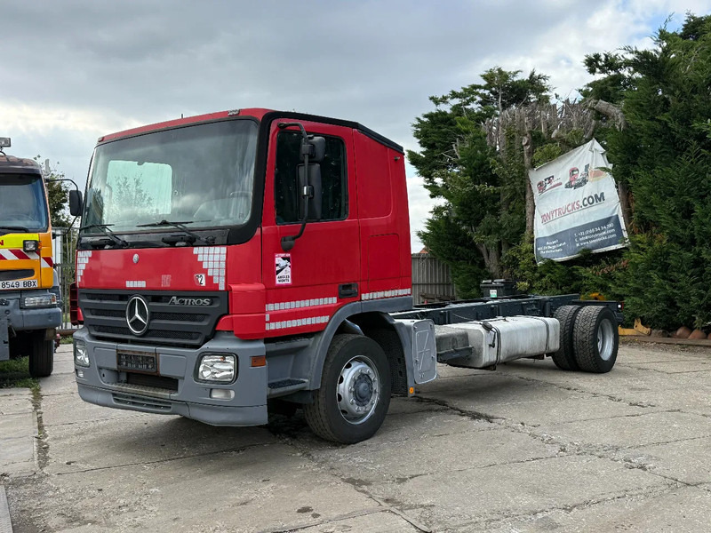Mercedes-Benz Actros 1841 V6 4X2 Chassis MP2 Airco Low Cabine - Φορτηγό σασί: φωτογραφία 2 Mercedes-Benz Actros 1841 V6 4X2 Chassis MP2 Airco Low Cabine - Φορτηγό σασί: φωτογραφία 2