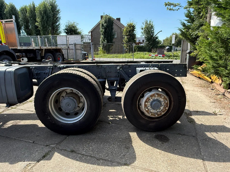 Mercedes-Benz Actros 2540 V6 6X2 Chassis Spring/Air Manual gearbox - Φορτηγό σασί: φωτογραφία 4 Mercedes-Benz Actros 2540 V6 6X2 Chassis Spring/Air Manual gearbox - Φορτηγό σασί: φωτογραφία 4