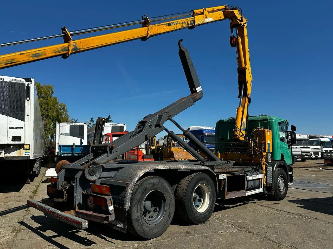 Scania P114-380 6X2 Ampirol + Heila 13000 5T Crane Manu - Φορτηγό μεταφοράς εμπορευματοκιβωτίων/ Κινητό αμάξωμα: φωτογραφία 5 Scania P114-380 6X2 Ampirol + Heila 13000 5T Crane Manu - Φορτηγό μεταφοράς εμπορευματοκιβωτίων/ Κινητό αμάξωμα: φωτογραφία 5
