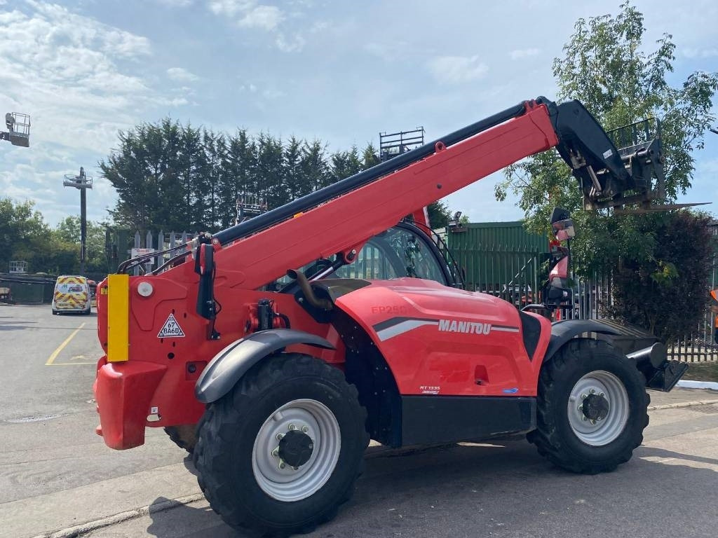 Manitou MT 1335 - Τηλεσκοπικός φορτωτής: φωτογραφία 3 Manitou MT 1335 - Τηλεσκοπικός φορτωτής: φωτογραφία 3