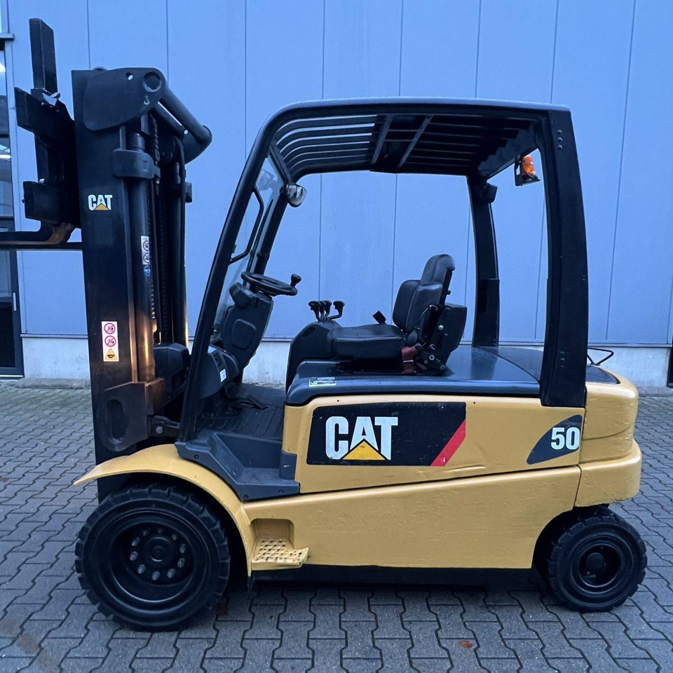 Caterpillar EP50 - Ηλεκτροκίνητο περονοφόρο: φωτογραφία 2 Caterpillar EP50 - Ηλεκτροκίνητο περονοφόρο: φωτογραφία 2