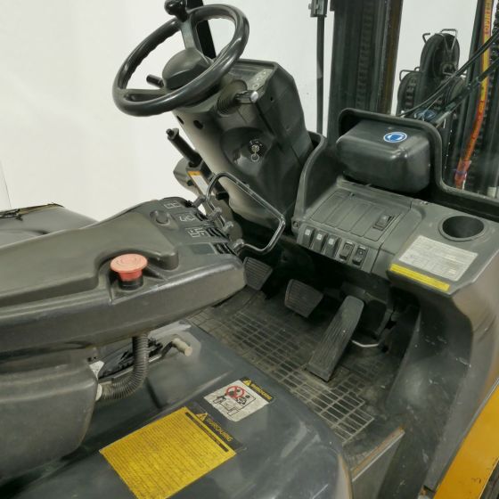 Caterpillar GP25N - Υγραεριοκίνητο περονοφόρο: φωτογραφία 4 Caterpillar GP25N - Υγραεριοκίνητο περονοφόρο: φωτογραφία 4