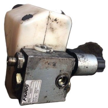 Directional control valve for Linde T20AP-T20SP, Series 131 - Υδραυλική βαλβίδα για Ανυψωτικό μηχάνημα: φωτογραφία 2 Directional control valve for Linde T20AP-T20SP, Series 131 - Υδραυλική βαλβίδα για Ανυψωτικό μηχάνημα: φωτογραφία 2
