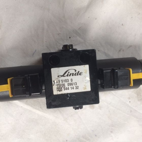 Directional control valve for Linde - Υδραυλική βαλβίδα για Ανυψωτικό μηχάνημα: φωτογραφία 2 Directional control valve for Linde - Υδραυλική βαλβίδα για Ανυψωτικό μηχάνημα: φωτογραφία 2