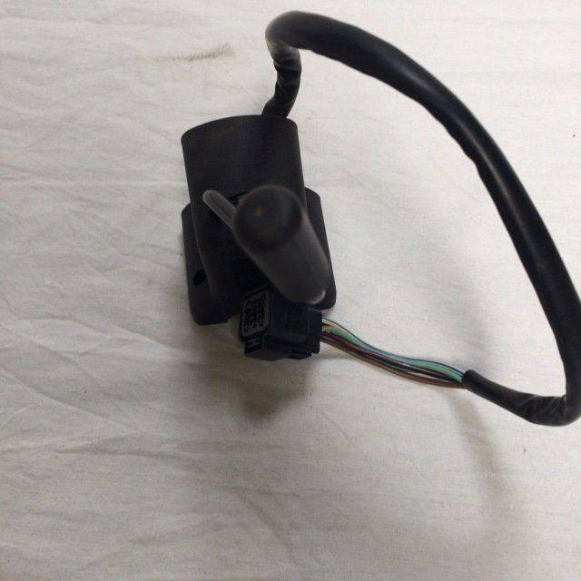 FNR lever assy for Caterpillar - Ηλεκτρικό σύστημα για Ανυψωτικό μηχάνημα: φωτογραφία 2 FNR lever assy for Caterpillar - Ηλεκτρικό σύστημα για Ανυψωτικό μηχάνημα: φωτογραφία 2