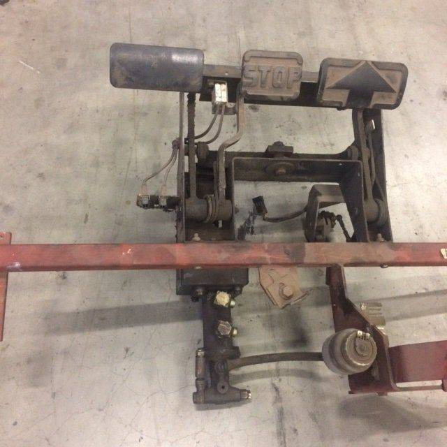 Foot Pedal for Linde E35P, Series 337 - Πετάλι για Ανυψωτικό μηχάνημα: φωτογραφία 2 Foot Pedal for Linde E35P, Series 337 - Πετάλι για Ανυψωτικό μηχάνημα: φωτογραφία 2