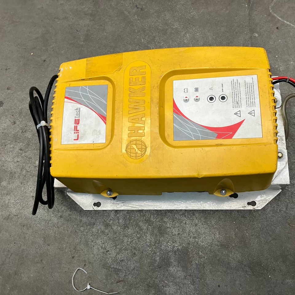 Hawker 24V/50A - Ανταλλακτικό για Ανυψωτικό μηχάνημα: φωτογραφία 3 Hawker 24V/50A - Ανταλλακτικό για Ανυψωτικό μηχάνημα: φωτογραφία 3