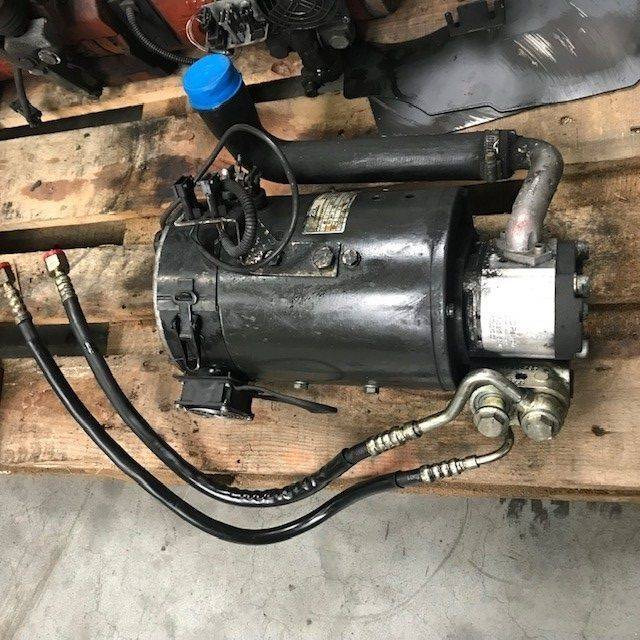 Hydraulic motor for Linde series 335-02 - Υδραυλικός κινητήρας για Ανυψωτικό μηχάνημα: φωτογραφία 1 Hydraulic motor for Linde series 335-02 - Υδραυλικός κινητήρας για Ανυψωτικό μηχάνημα: φωτογραφία 1