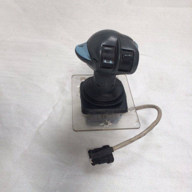Joystick for Hyster - Ηλεκτρικό σύστημα για Ανυψωτικό μηχάνημα: φωτογραφία 1 Joystick for Hyster - Ηλεκτρικό σύστημα για Ανυψωτικό μηχάνημα: φωτογραφία 1