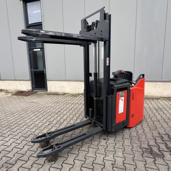 Μηχάνημα στοίβαξης Linde D12SP (133): φωτογραφία 11