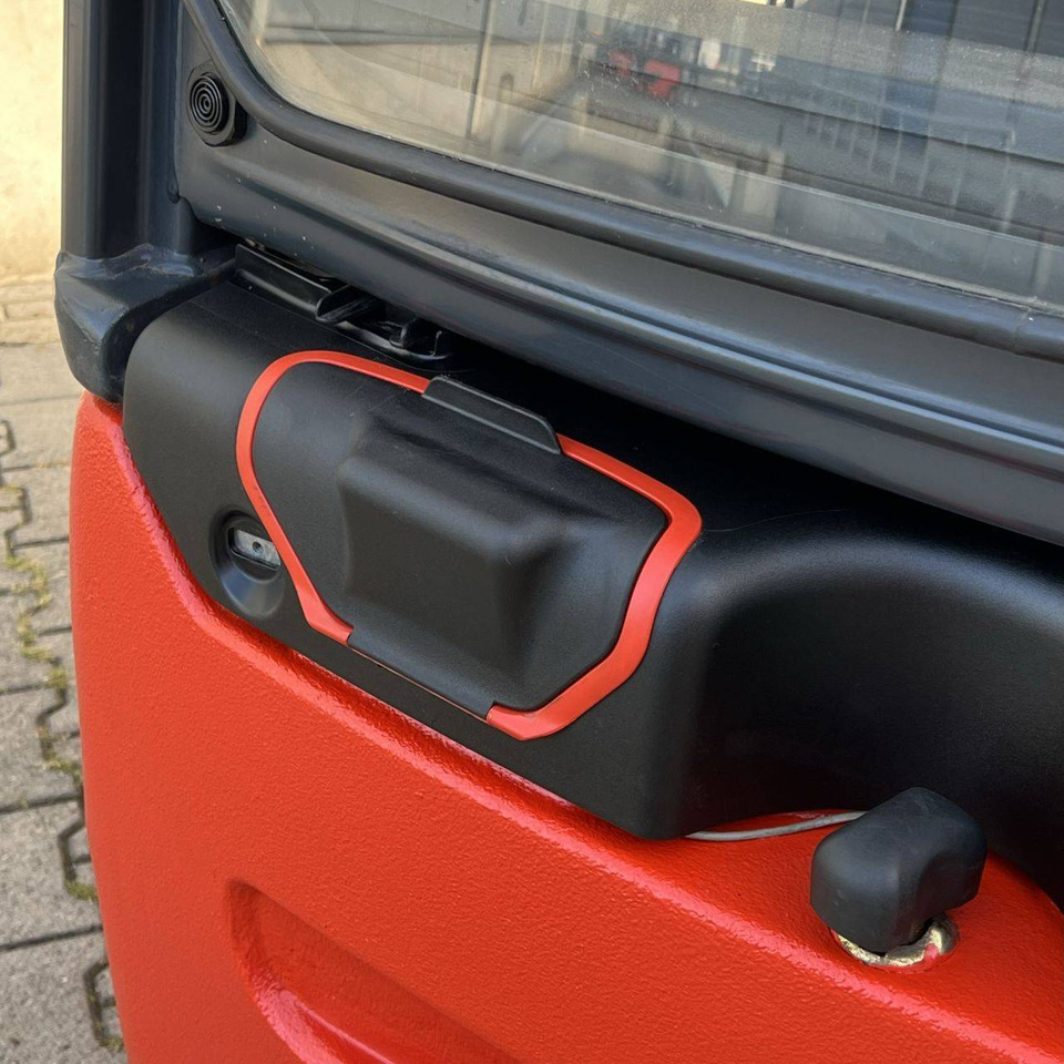 Linde E16 (386-02) EVO - Ηλεκτροκίνητο περονοφόρο: φωτογραφία 3 Linde E16 (386-02) EVO - Ηλεκτροκίνητο περονοφόρο: φωτογραφία 3