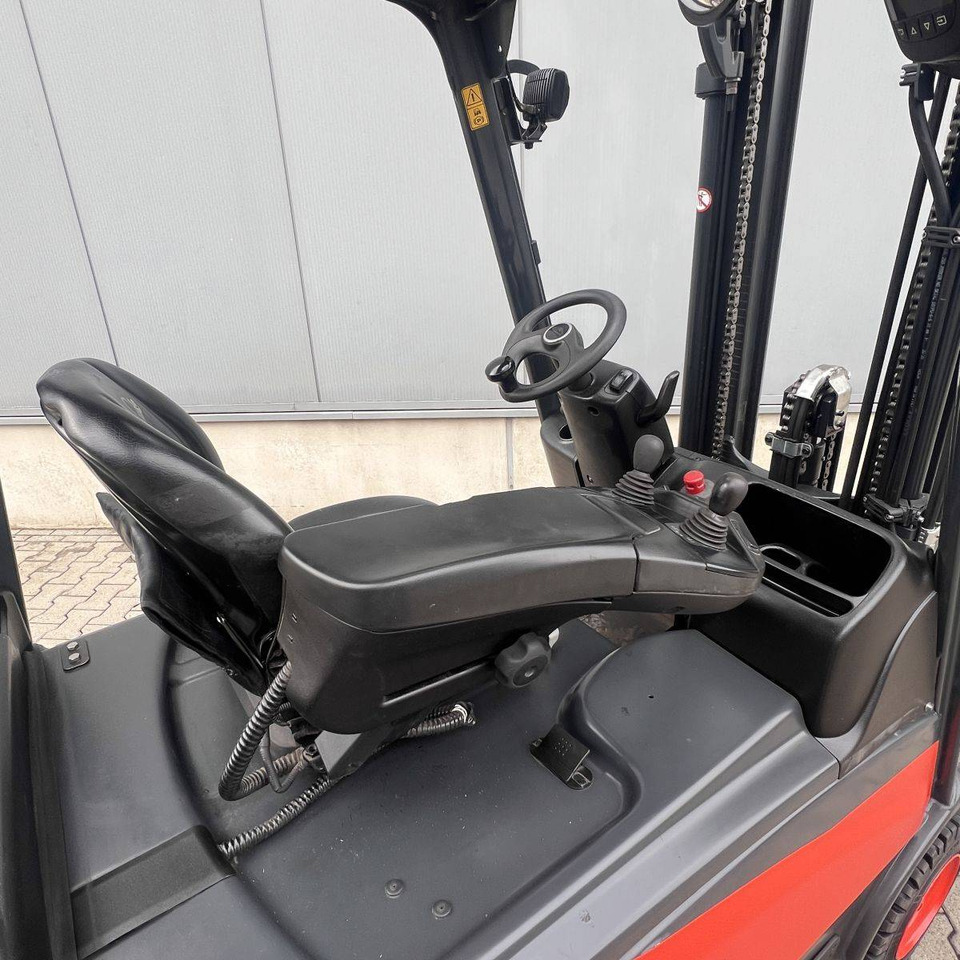 Linde E16H (386-02) EVO - Ηλεκτροκίνητο περονοφόρο: φωτογραφία 3 Linde E16H (386-02) EVO - Ηλεκτροκίνητο περονοφόρο: φωτογραφία 3