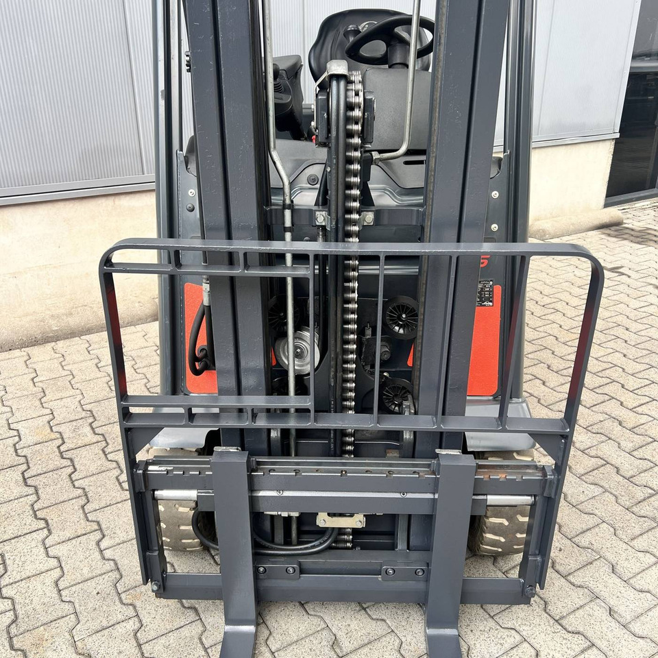 Linde E16H (386-02) EVO - Ηλεκτροκίνητο περονοφόρο: φωτογραφία 3 Linde E16H (386-02) EVO - Ηλεκτροκίνητο περονοφόρο: φωτογραφία 3