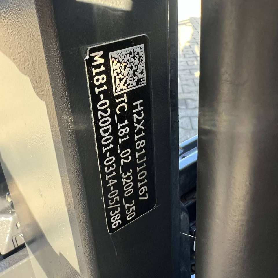 Ηλεκτροκίνητο περονοφόρο Linde E16P (386-02) EVO: φωτογραφία 20 Ηλεκτροκίνητο περονοφόρο Linde E16P (386-02) EVO: φωτογραφία 20