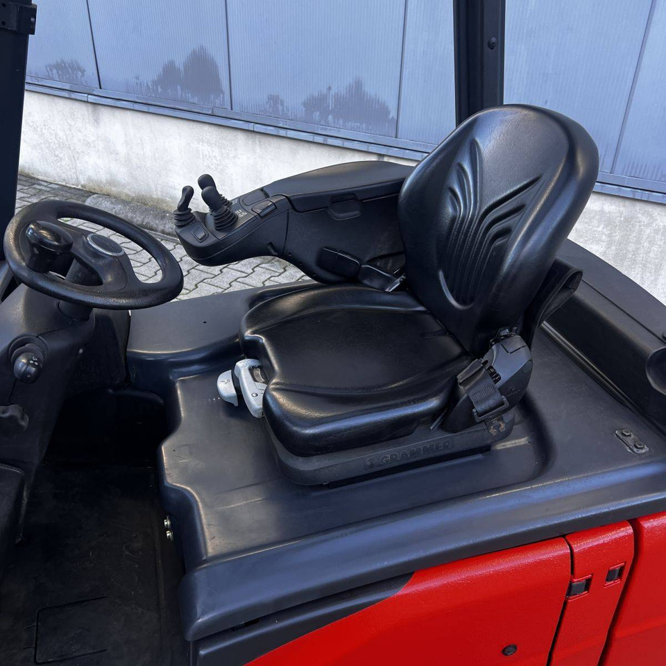 Linde E18 (386-02) EVO - Ηλεκτροκίνητο περονοφόρο: φωτογραφία 3 Linde E18 (386-02) EVO - Ηλεκτροκίνητο περονοφόρο: φωτογραφία 3