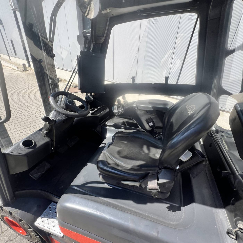 Linde E20 (387) - Ηλεκτροκίνητο περονοφόρο: φωτογραφία 4 Linde E20 (387) - Ηλεκτροκίνητο περονοφόρο: φωτογραφία 4