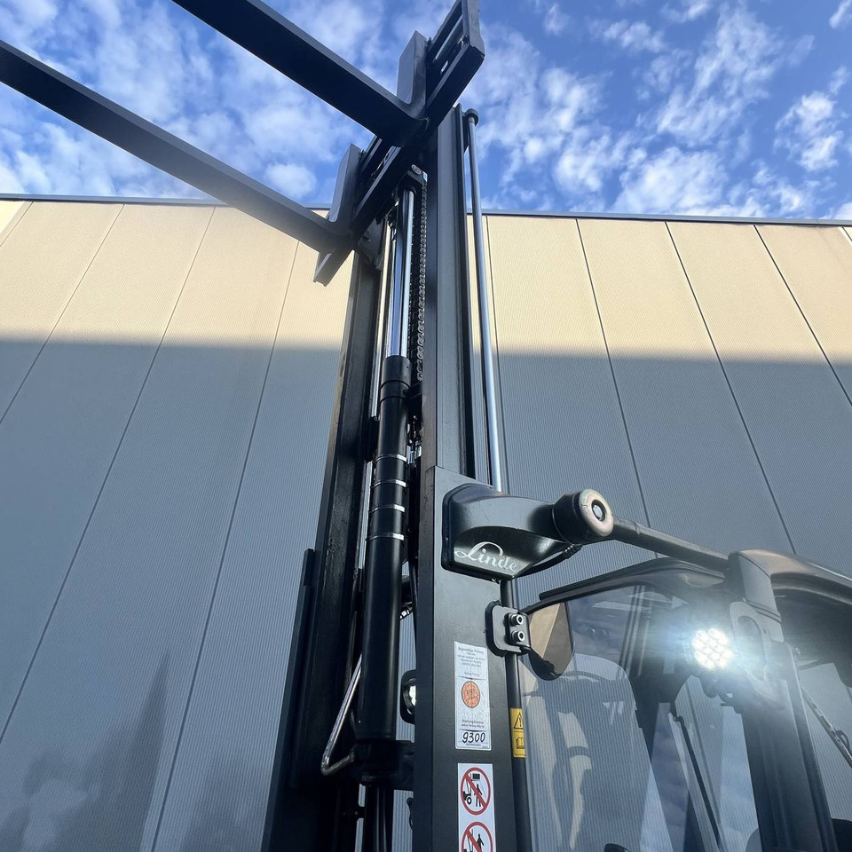 Linde E20PH-02 (386) EVO - Ηλεκτροκίνητο περονοφόρο: φωτογραφία 3 Linde E20PH-02 (386) EVO - Ηλεκτροκίνητο περονοφόρο: φωτογραφία 3