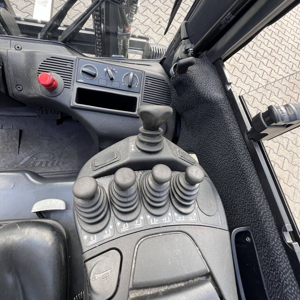 Linde E20PL (386-02) EVO - Ηλεκτροκίνητο περονοφόρο: φωτογραφία 4 Linde E20PL (386-02) EVO - Ηλεκτροκίνητο περονοφόρο: φωτογραφία 4