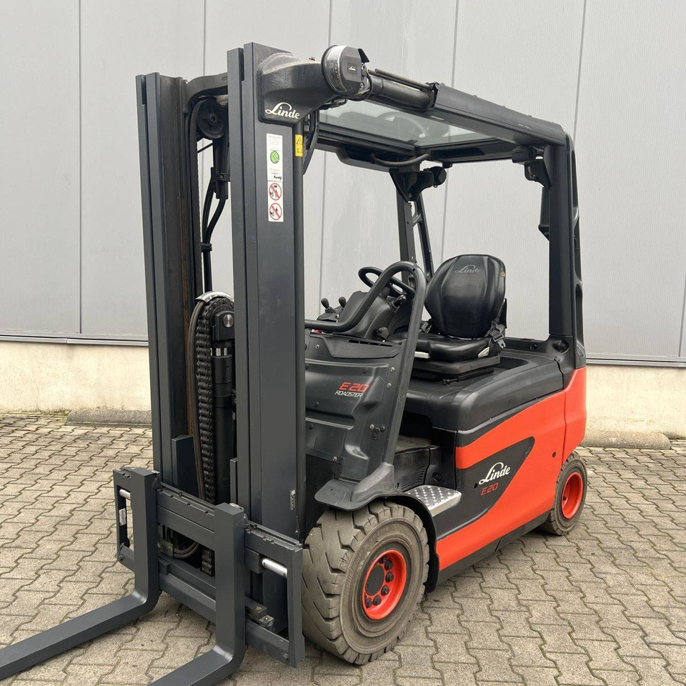 Linde E20R (387) Roadster - Ηλεκτροκίνητο περονοφόρο: φωτογραφία 1 Linde E20R (387) Roadster - Ηλεκτροκίνητο περονοφόρο: φωτογραφία 1