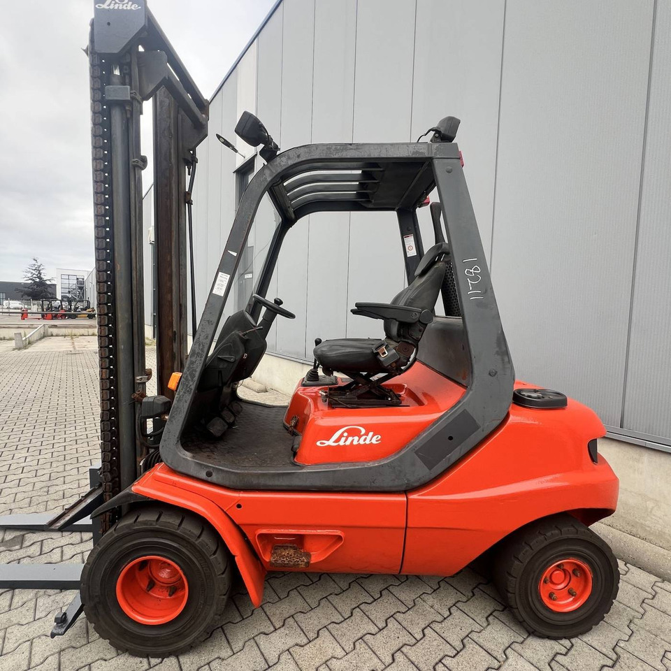 Linde H30D-02 (351) - Πετρελαιοκίνητο περονοφόρο: φωτογραφία 2 Linde H30D-02 (351) - Πετρελαιοκίνητο περονοφόρο: φωτογραφία 2