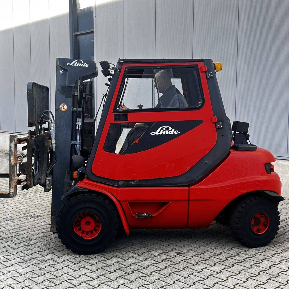 Linde H30D (351-03) - Πετρελαιοκίνητο περονοφόρο: φωτογραφία 2 Linde H30D (351-03) - Πετρελαιοκίνητο περονοφόρο: φωτογραφία 2