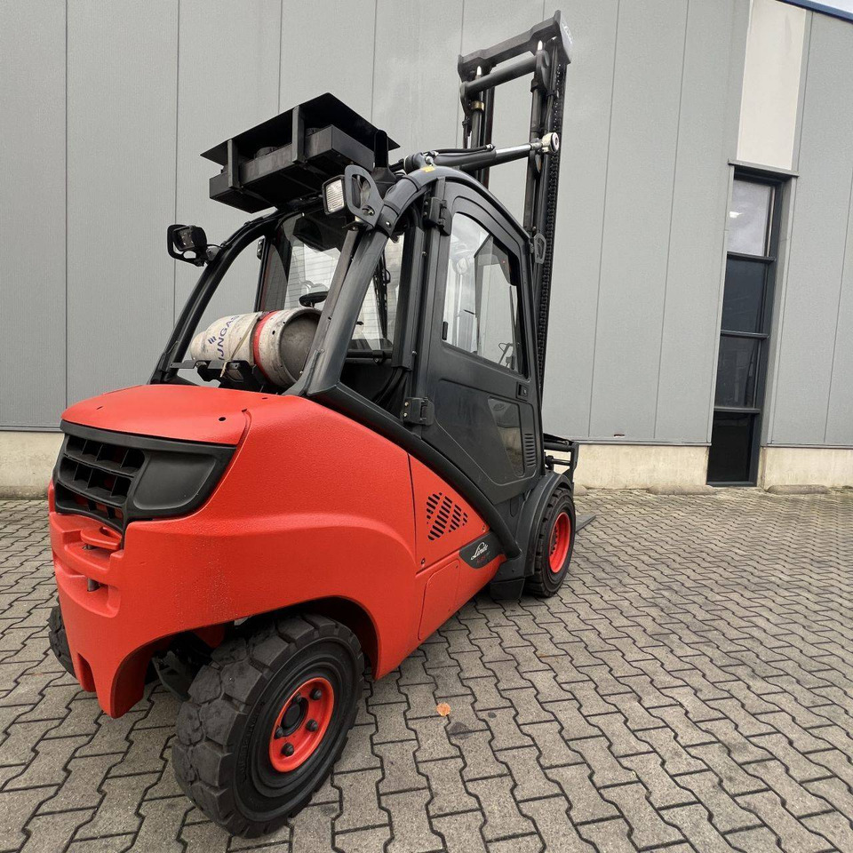 Linde H35T-02 (393) EVO - Υγραεριοκίνητο περονοφόρο: φωτογραφία 2 Linde H35T-02 (393) EVO - Υγραεριοκίνητο περονοφόρο: φωτογραφία 2