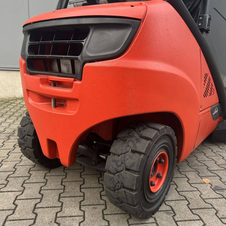 Linde H35T-02 (393) EVO - Υγραεριοκίνητο περονοφόρο: φωτογραφία 3 Linde H35T-02 (393) EVO - Υγραεριοκίνητο περονοφόρο: φωτογραφία 3