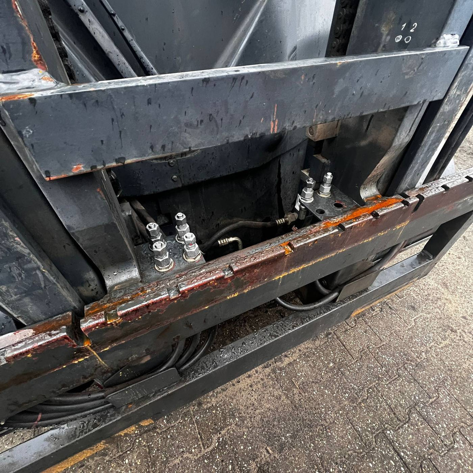 Linde H70D (396-03) EVO - Πετρελαιοκίνητο περονοφόρο: φωτογραφία 4 Linde H70D (396-03) EVO - Πετρελαιοκίνητο περονοφόρο: φωτογραφία 4