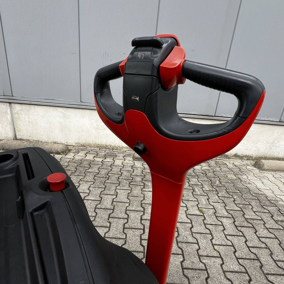 Linde L12 (1172) - Μηχάνημα στοίβαξης: φωτογραφία 5 Linde L12 (1172) - Μηχάνημα στοίβαξης: φωτογραφία 5