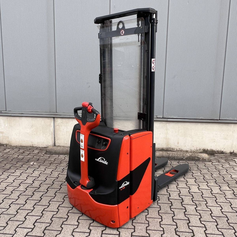 Linde L14 (1173) - Μηχάνημα στοίβαξης: φωτογραφία 1 Linde L14 (1173) - Μηχάνημα στοίβαξης: φωτογραφία 1
