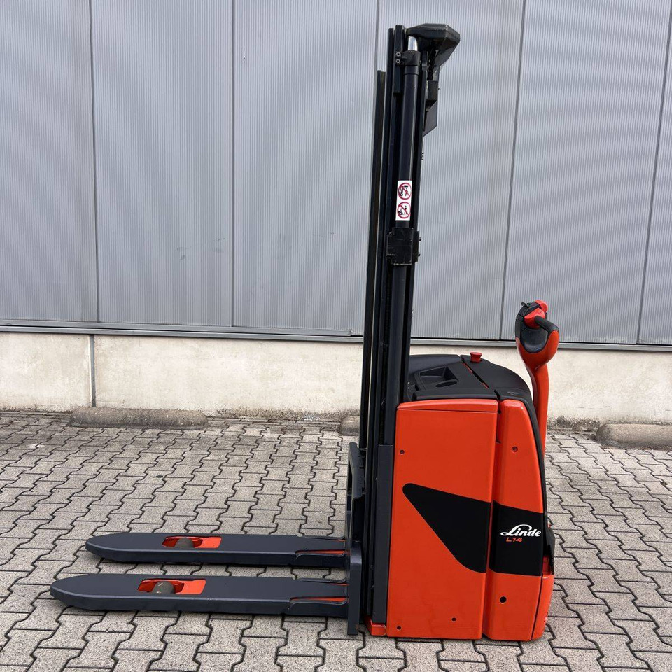 Linde L14 (1173) - Μηχάνημα στοίβαξης: φωτογραφία 4 Linde L14 (1173) - Μηχάνημα στοίβαξης: φωτογραφία 4