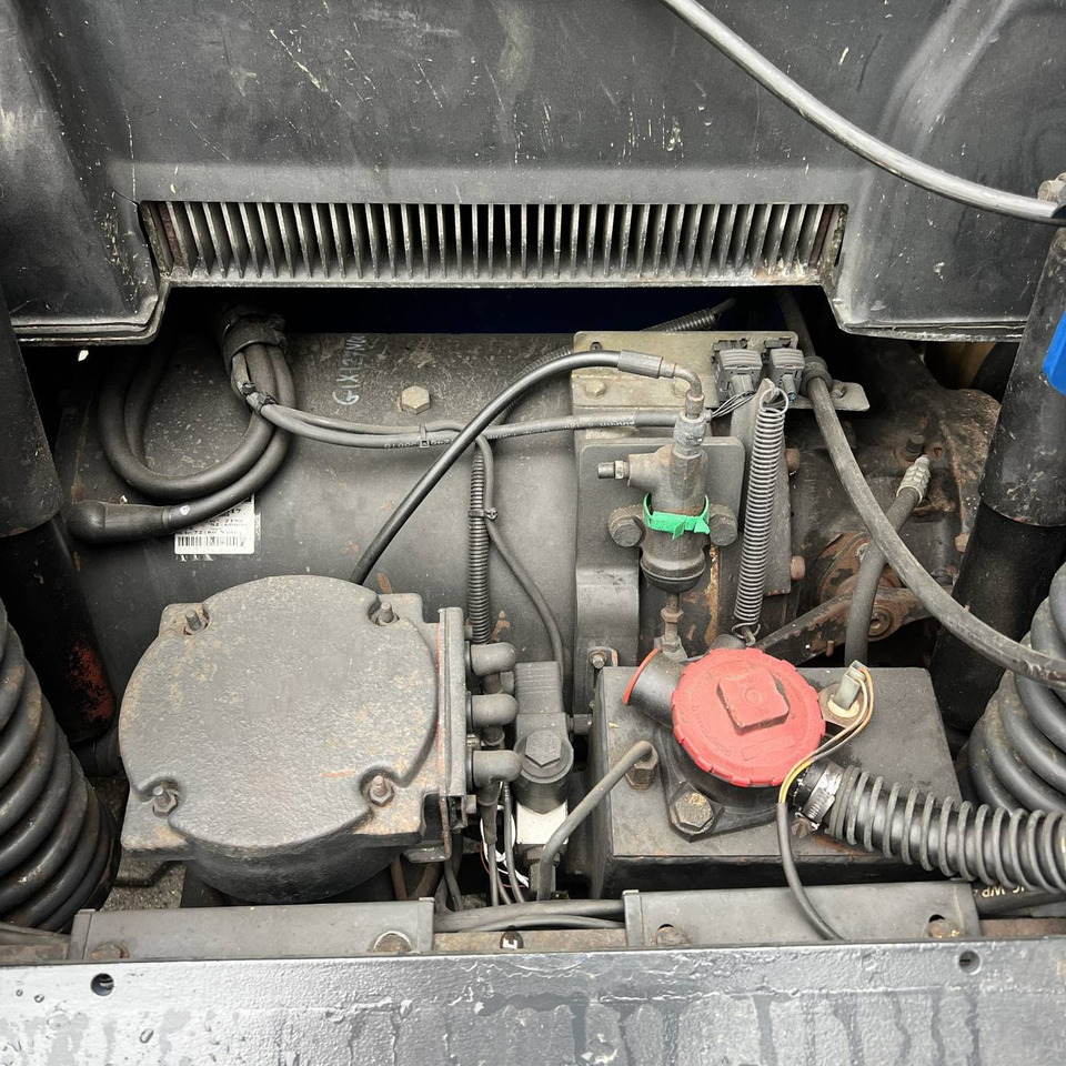 Μηχάνημα έλξης Linde P250 LWB (127): φωτογραφία 12