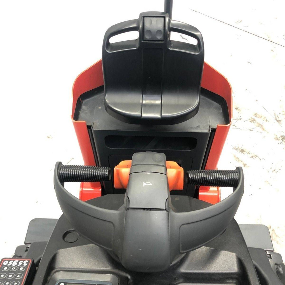 Linde P50C (1190) - Μηχάνημα έλξης: φωτογραφία 5 Linde P50C (1190) - Μηχάνημα έλξης: φωτογραφία 5