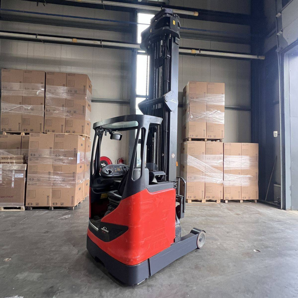 Linde R14HD (1120) - Ανυψωτικό στενών δρόμων: φωτογραφία 1 Linde R14HD (1120) - Ανυψωτικό στενών δρόμων: φωτογραφία 1