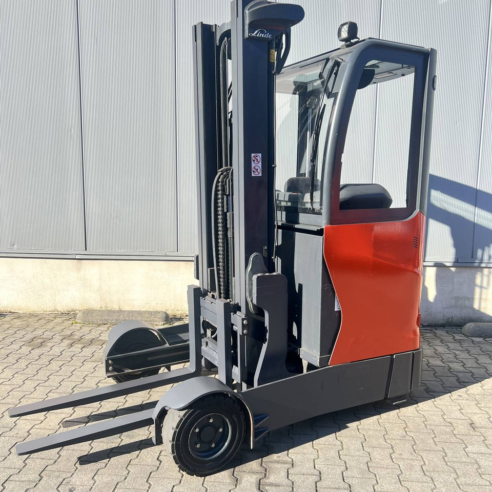 Linde R16G (1120) - Ανυψωτικό στενών δρόμων: φωτογραφία 1 Linde R16G (1120) - Ανυψωτικό στενών δρόμων: φωτογραφία 1