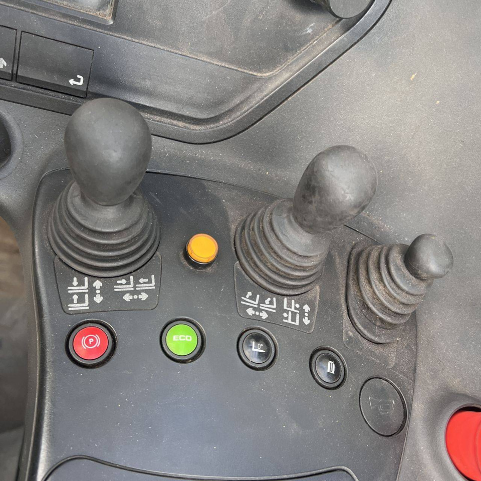 Linde R20 HD (1120) - Ανυψωτικό στενών δρόμων: φωτογραφία 5 Linde R20 HD (1120) - Ανυψωτικό στενών δρόμων: φωτογραφία 5