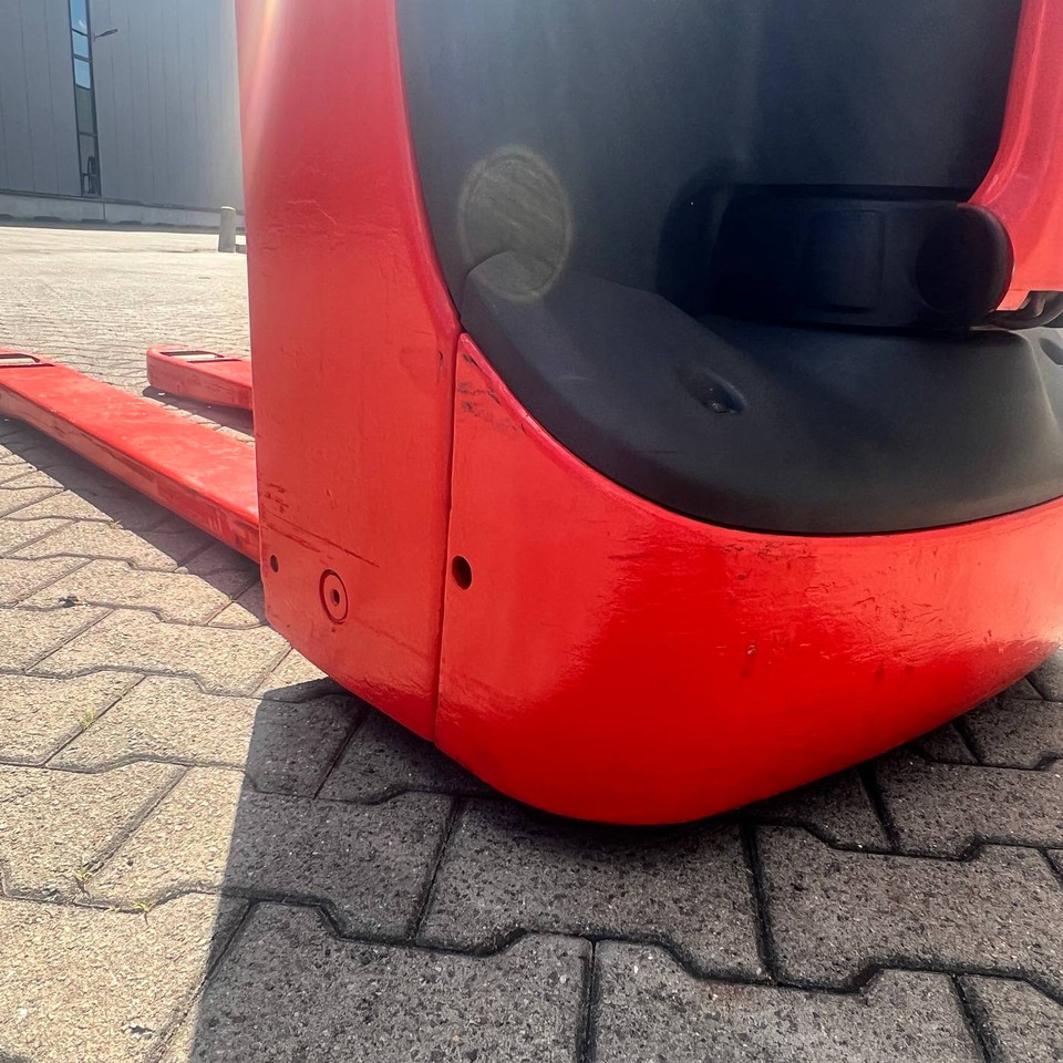 Παλετοφόρο Linde T16 (1152): φωτογραφία 10 Παλετοφόρο Linde T16 (1152): φωτογραφία 10