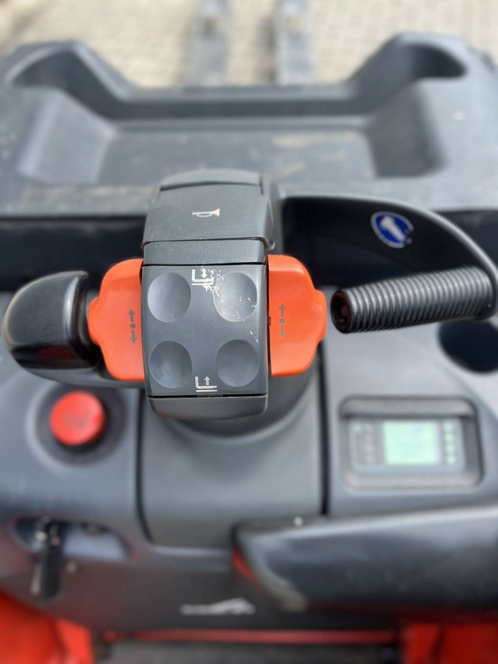 Linde T20SP (131) - Παλετοφόρο: φωτογραφία 5 Linde T20SP (131) - Παλετοφόρο: φωτογραφία 5