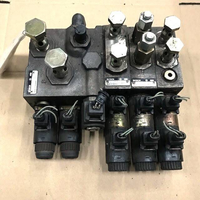 Valve Block for Still R60-30,R60-35, R60-40, R60-45, R60-50 - Υδραυλική βαλβίδα για Ανυψωτικό μηχάνημα: φωτογραφία 2 Valve Block for Still R60-30,R60-35, R60-40, R60-45, R60-50 - Υδραυλική βαλβίδα για Ανυψωτικό μηχάνημα: φωτογραφία 2