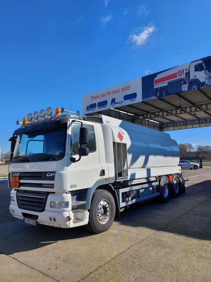 DAF FAN CF85 - Φορτηγό βυτιοφόρο: φωτογραφία 4 DAF FAN CF85 - Φορτηγό βυτιοφόρο: φωτογραφία 4