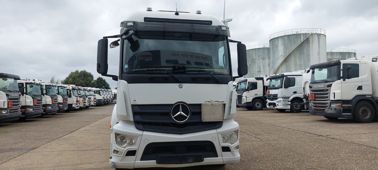 MERCEDES Actros - Τράκτορας: φωτογραφία 2 MERCEDES Actros - Τράκτορας: φωτογραφία 2