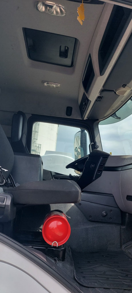 MERCEDES Antos - Φορτηγό βυτιοφόρο: φωτογραφία 5 MERCEDES Antos - Φορτηγό βυτιοφόρο: φωτογραφία 5