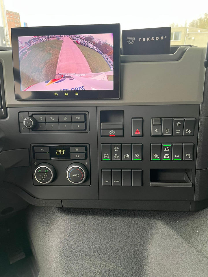 VOLVO FM380 - Φορτηγό βυτιοφόρο: φωτογραφία 4 VOLVO FM380 - Φορτηγό βυτιοφόρο: φωτογραφία 4