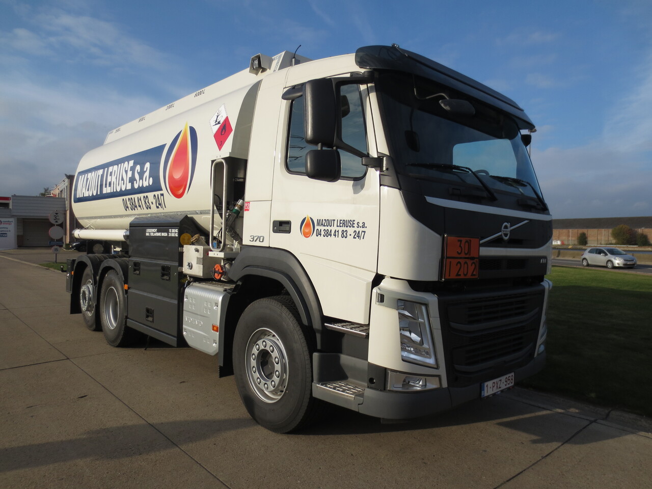VOLVO FM - Φορτηγό βυτιοφόρο: φωτογραφία 5 VOLVO FM - Φορτηγό βυτιοφόρο: φωτογραφία 5